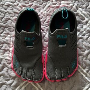 Fila grey and Pink Toe Shoes